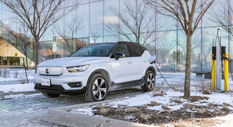 Editorial 2021 volvo xc40 recharge p8 awd 04 jw