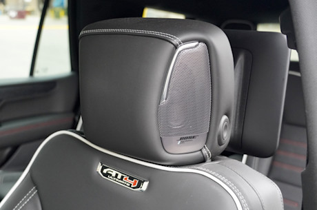GMC Yukon AT4 Ultimate 2025 : essai routier Image