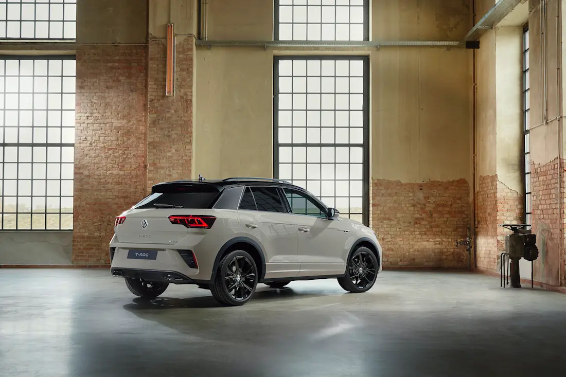 AS24 VW T-Roc 2021 statisch achter AS24 VW T-Roc 2021 statisch achter