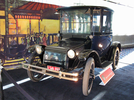 Editorial 1922 detroit electric 02 jm