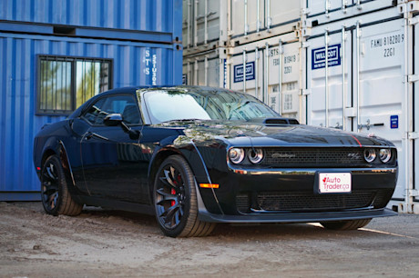 Editorial 2023 dodge challenger rt shakedown special edition td 231011 09 jl
