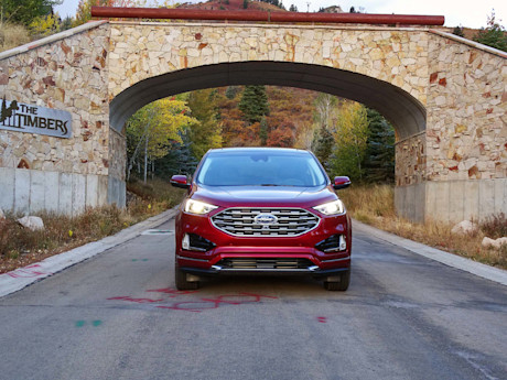 Editorial 2019 ford edge titanium 08 jb