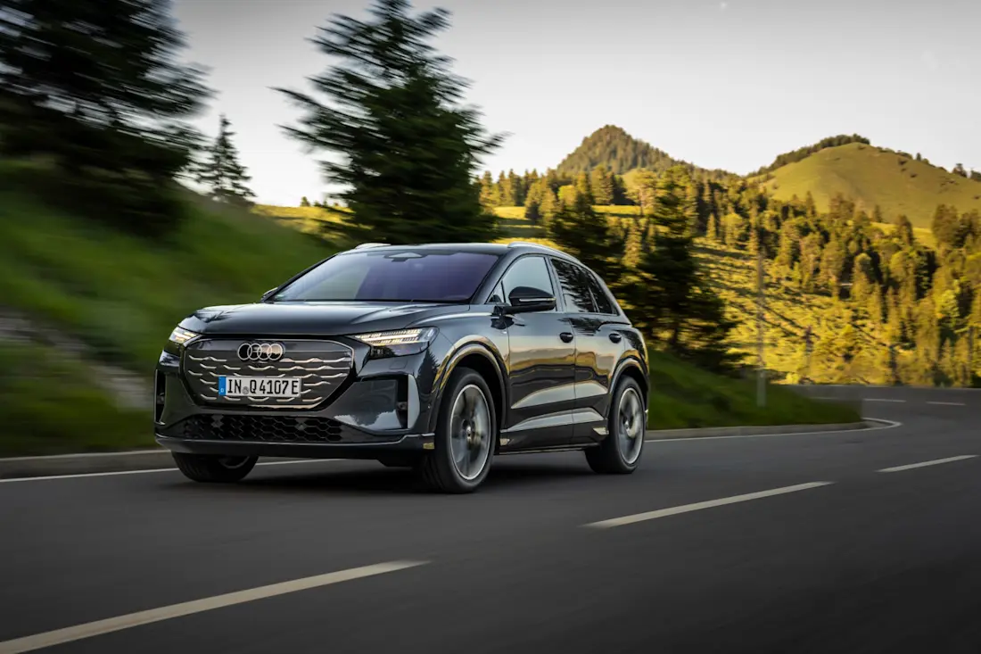 audi q4 e-tron quattro s line528