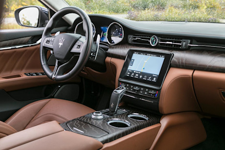 Editorial 2020 maserati quattroporte sq4 gran lusso 24 jw