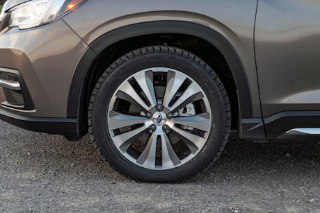 Editorial 2021 subaru ascent limited 09 jw
