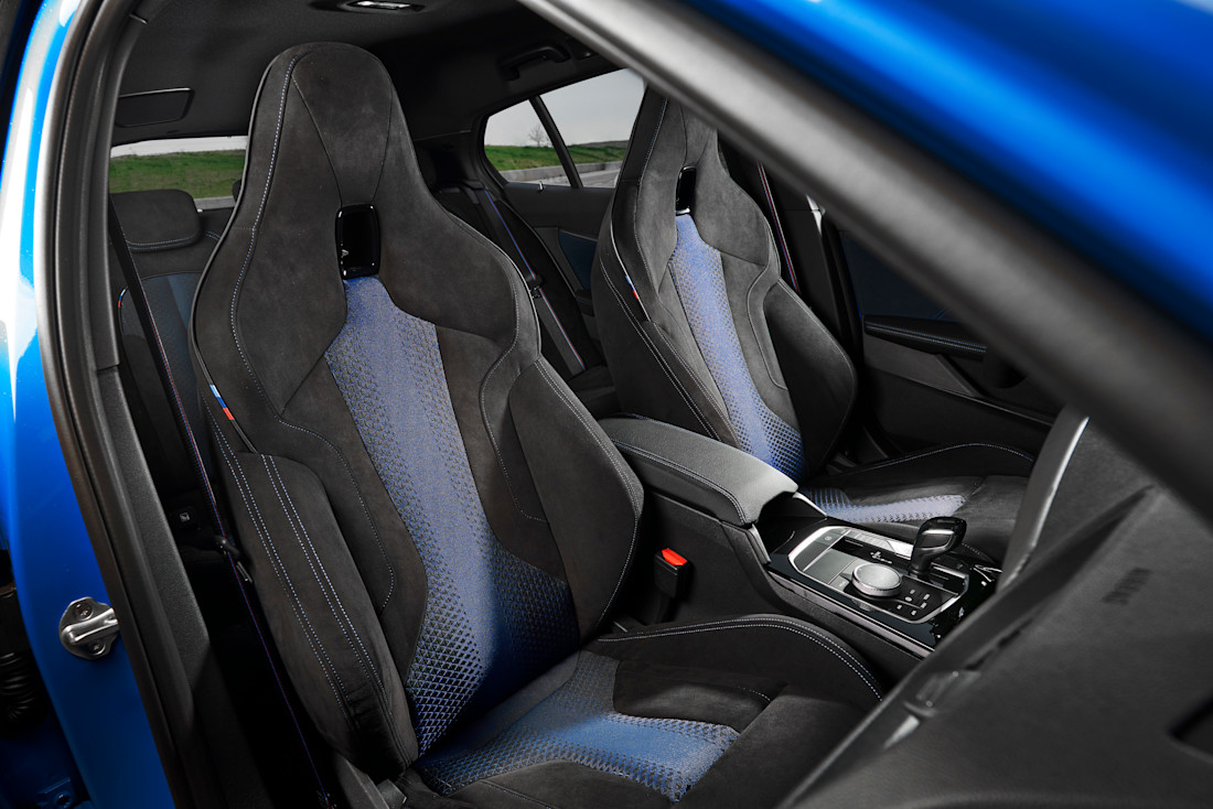 P90349596_highRes_the-all-new-bmw-1-se.jpg