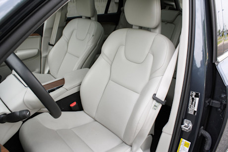 Volvo XC90 Recharge Inscription Expression 2021 : essai routier Body Image