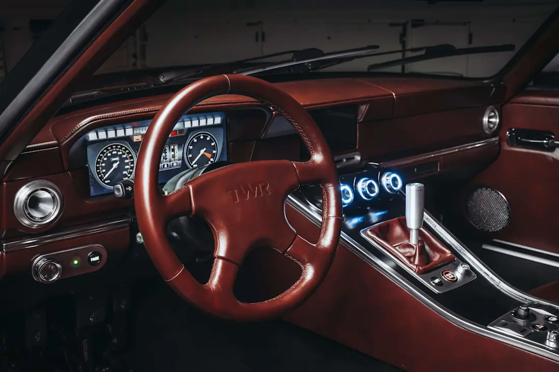 TWR-Supercat-2025-jaguar-xjs-restomod (8) TWR-Supercat-2025-jaguar-xjs-restomod (8)