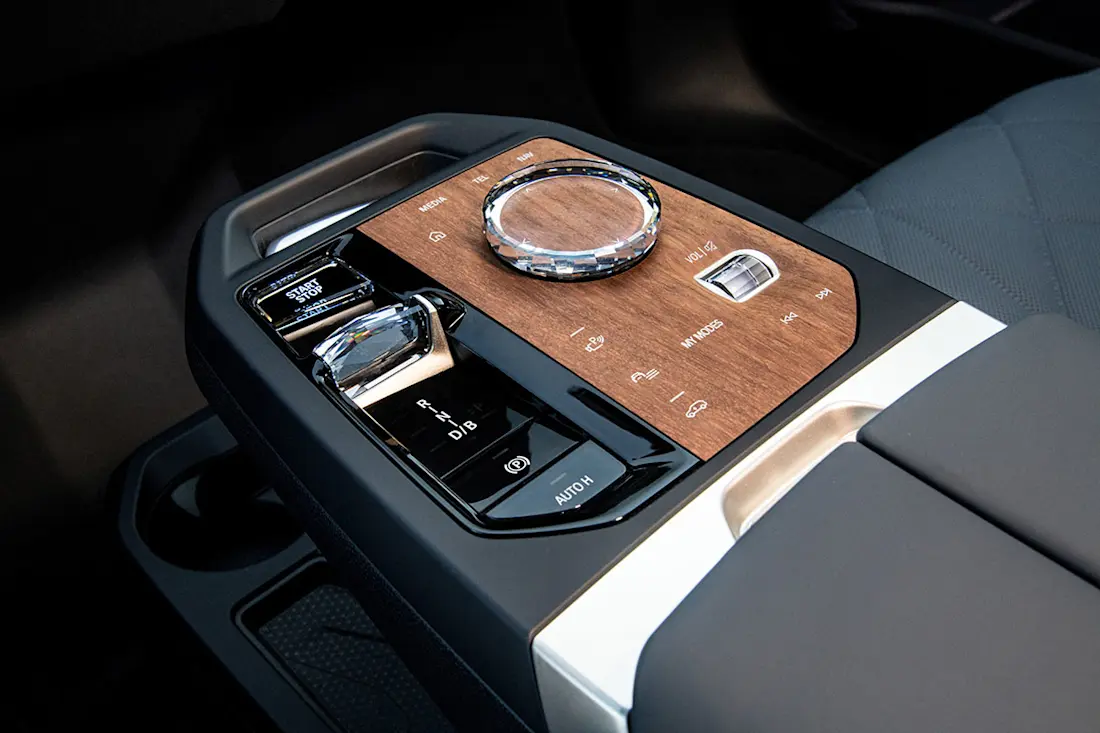 BMW iX xDrive50 2022
