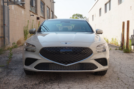 Editorial 2025 genesis g70 jl 5