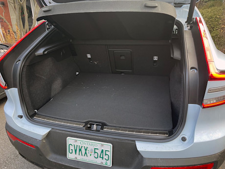 Editorial 2024 volvo c40 recharge ultimate single motor td 240119 15 pb