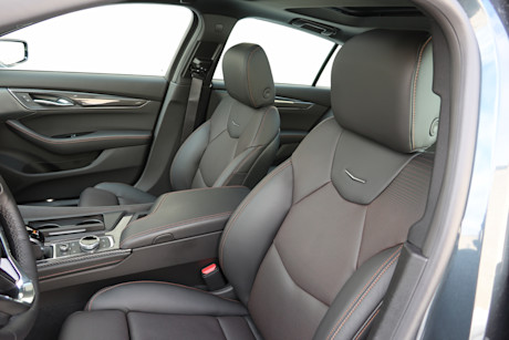 Editorial 2025 cadillac ct5 td jm 250319 18
