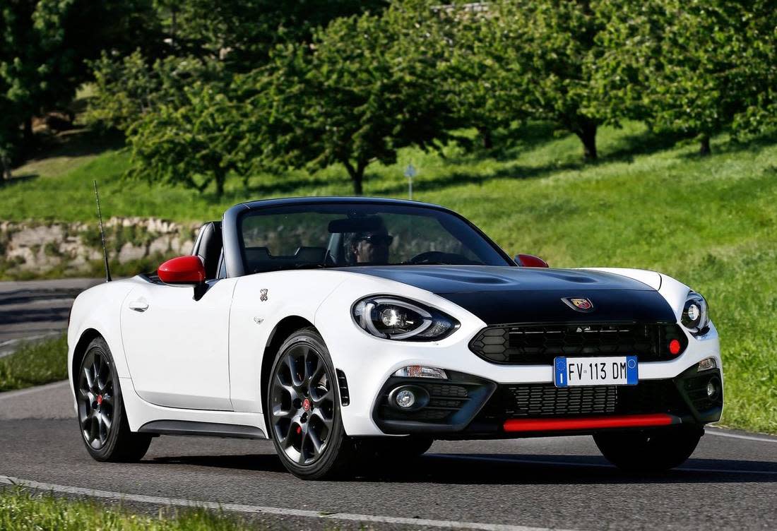 7H8FPadv2ABYMf2qr2XwdN-8c3f68add694cfba4370e5fda3809c02-Fiat-124_Spider_Abarth-2017-1280-02-1100