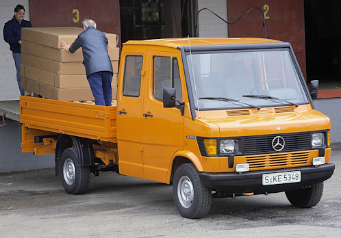 Mercedes-Benz 308