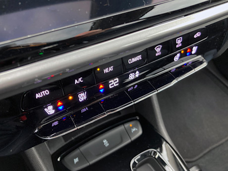 Chevrolet Bolt EUV Premier 2022 : essai routier Body Image