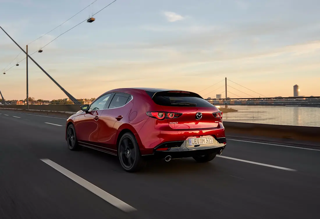 2025 mazda3 src act 17