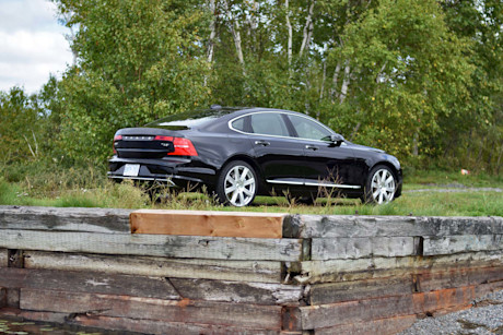Editorial 2017 volvo s90 t6 awd inscription 06 jp