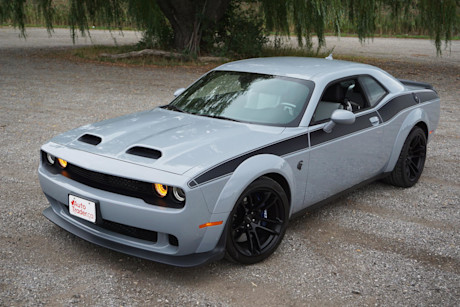Editorial 2022 dodge challenger srt hellcat redeye widebody jailbreak 02 di