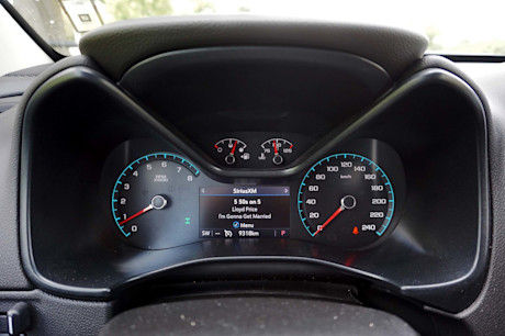 Editorial 04 2019 chevrolet colorado 16 sha
