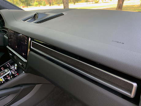 Editorial 2022 porsche cayenne e hybrid coupe 24 mg