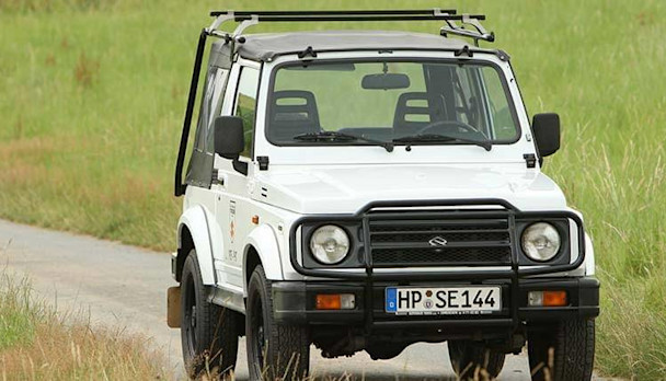 Suzuki SJ 410
