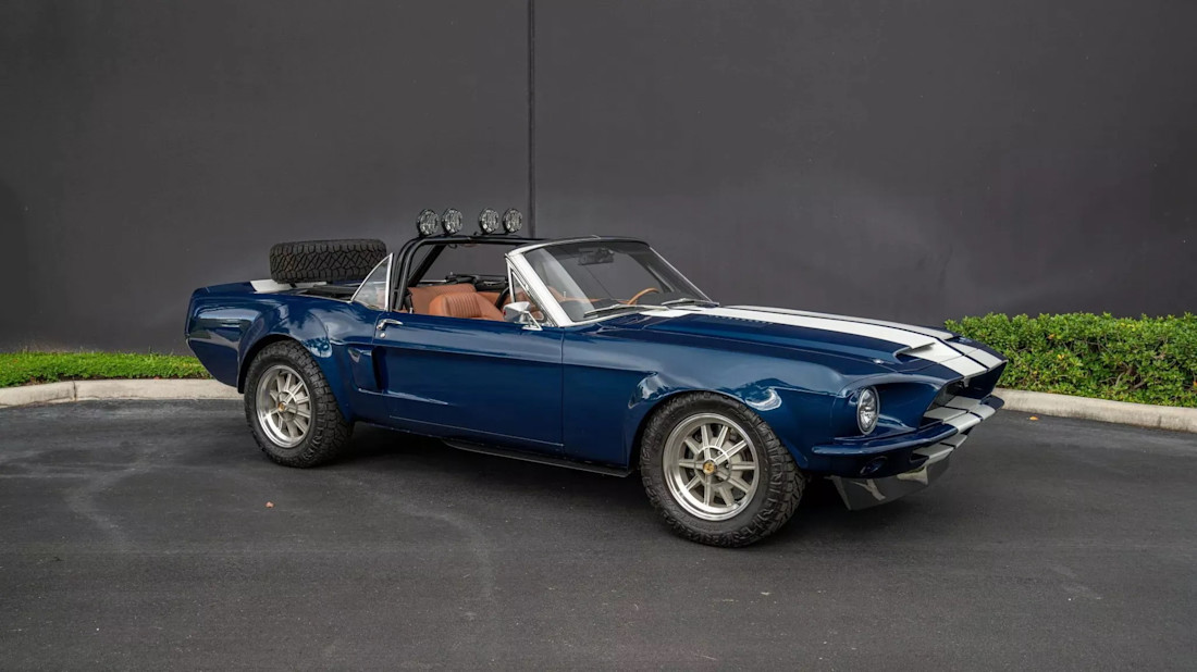 Ford-mustang-1968-off-road-restomod (12).jpg