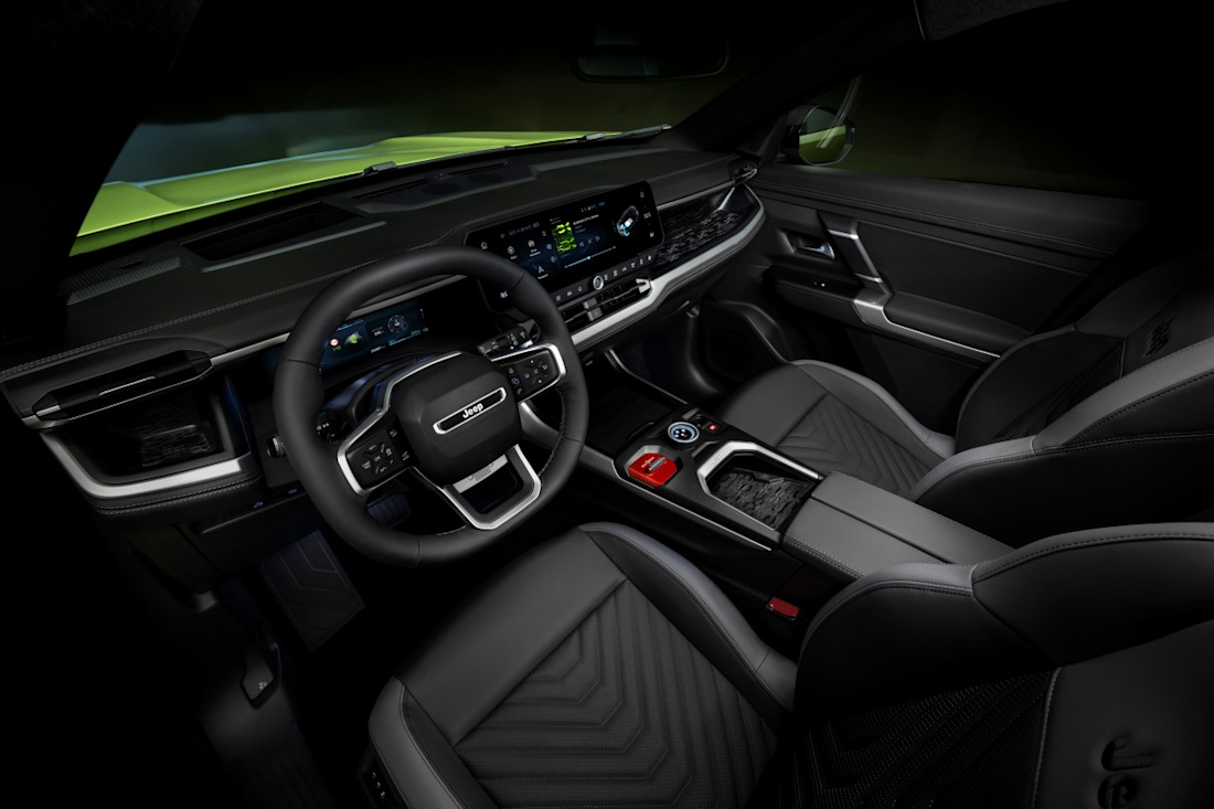 jeep-compass-2025 (3).jpg