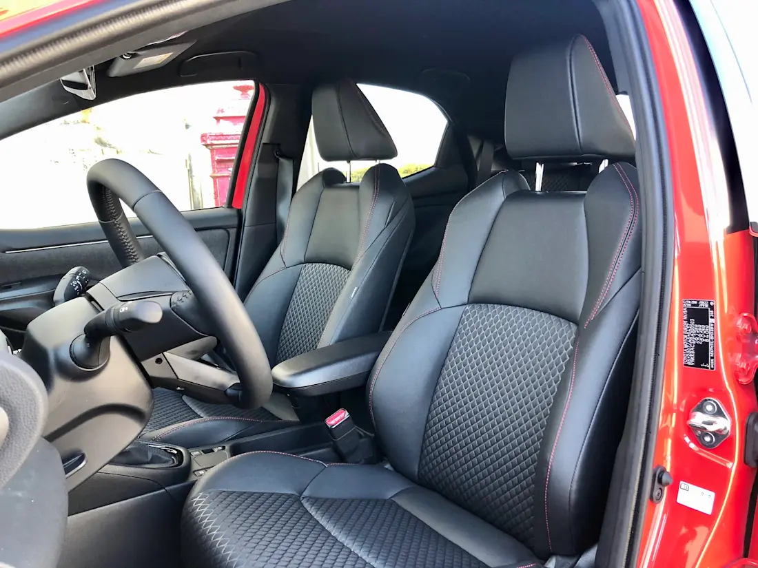 Toyota Yaris Hybrid 2020 Int Sitze Toyota Yaris Hybrid 2020 Int Sitze