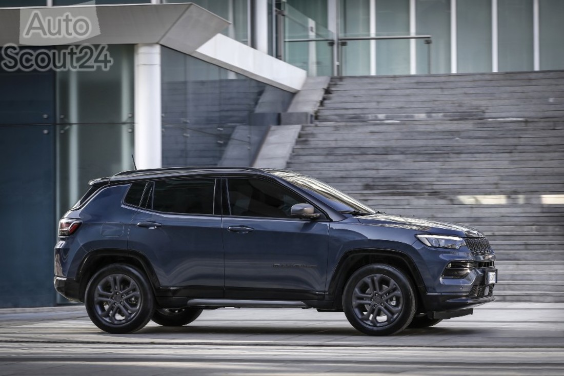 2.NewJeep®Compass80thAnniversary (2).jpg