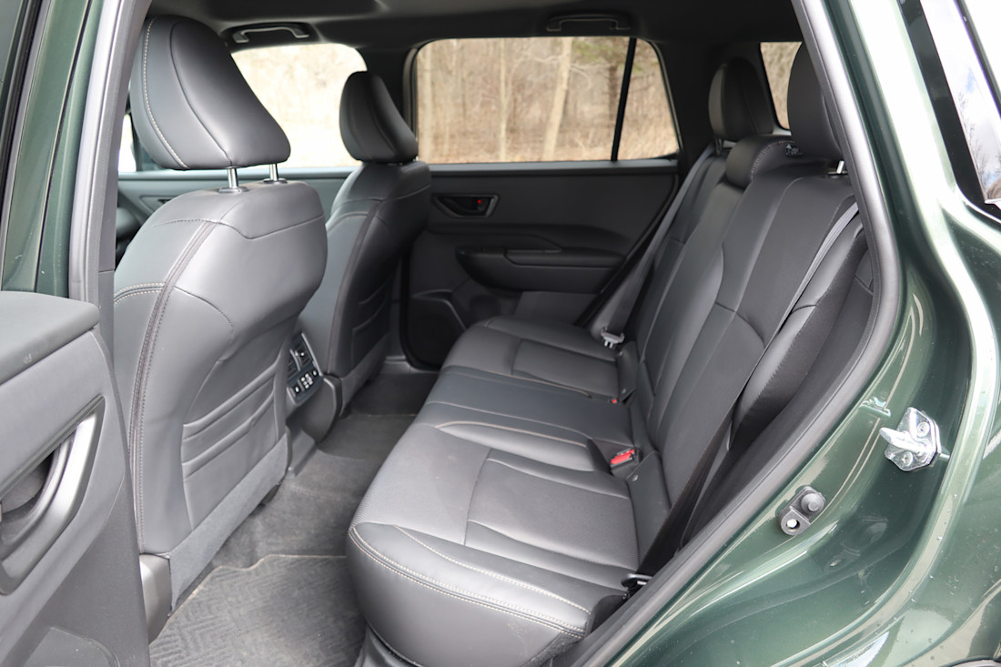 2026 Subaru Outback Limited XT - TD - JM - 260420 - 13.jpg