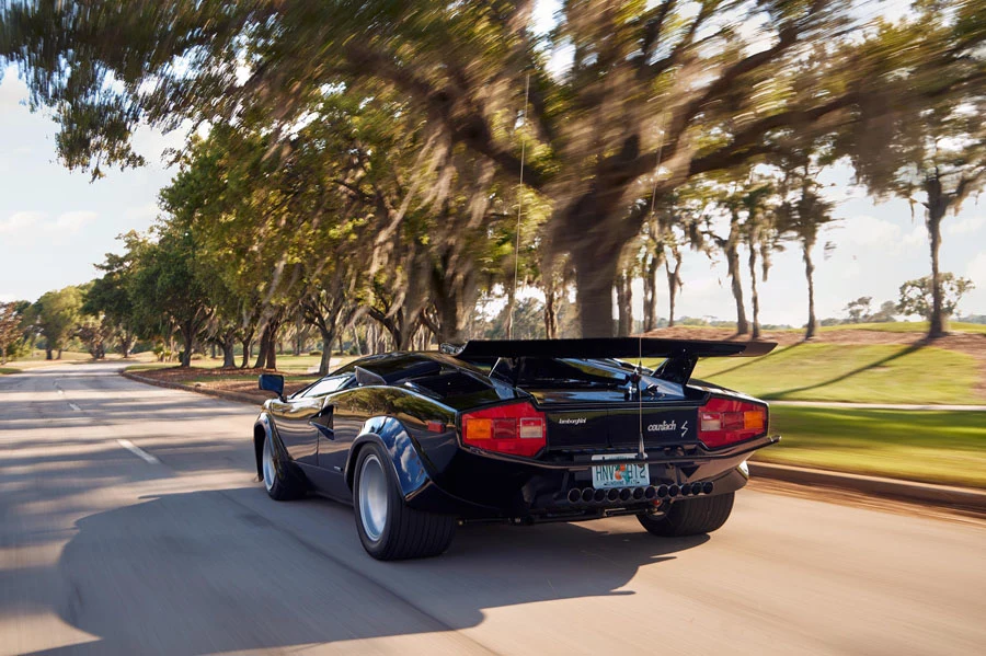 LAMBORGHINI COUNTACH LM 400 S (3)
