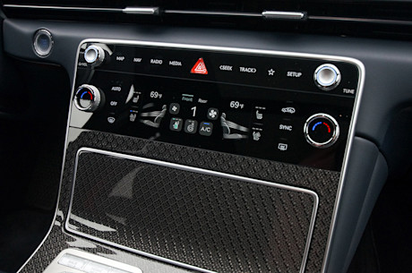 Editorial 2025 genesis gv80 coupe fd jv 24080626