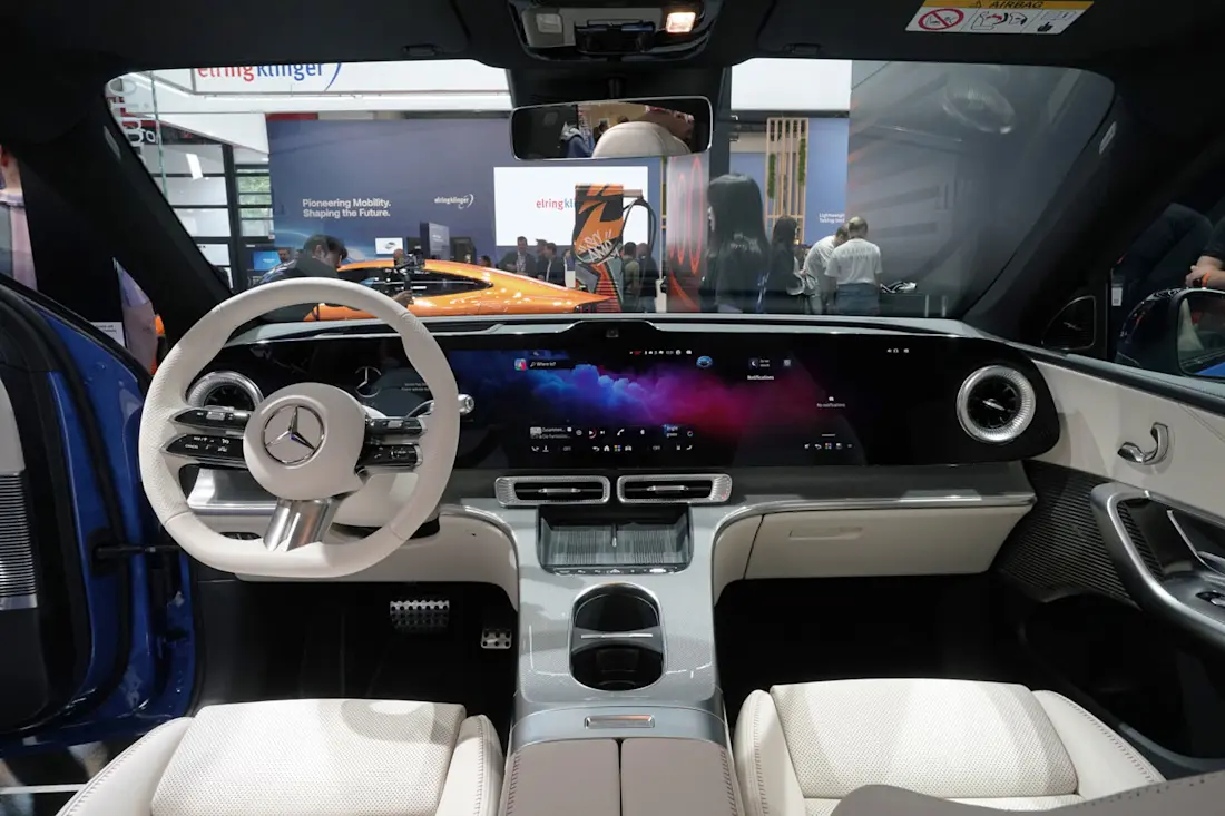 5 iaa-mobility-2025 mercedes-benz-glc-armaturenbrett 5 iaa-mobility-2025 mercedes-benz-glc-armaturenbrett