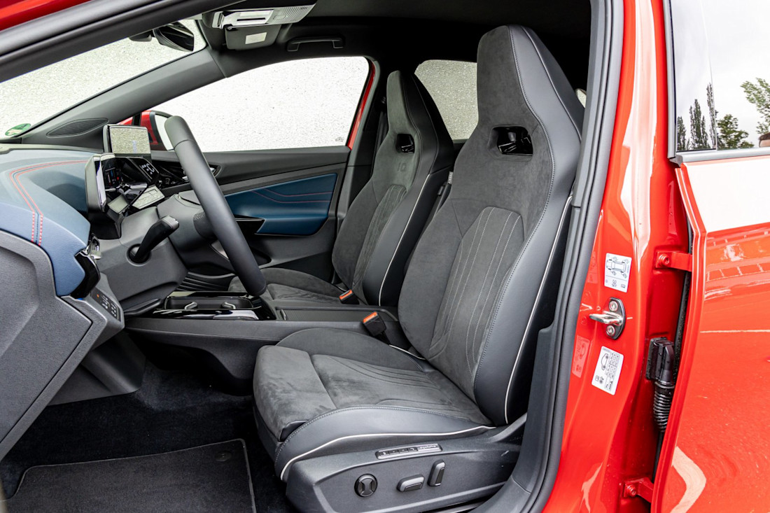 test-kia-ev6-en-volkswagen-id5-2022-4.jpg