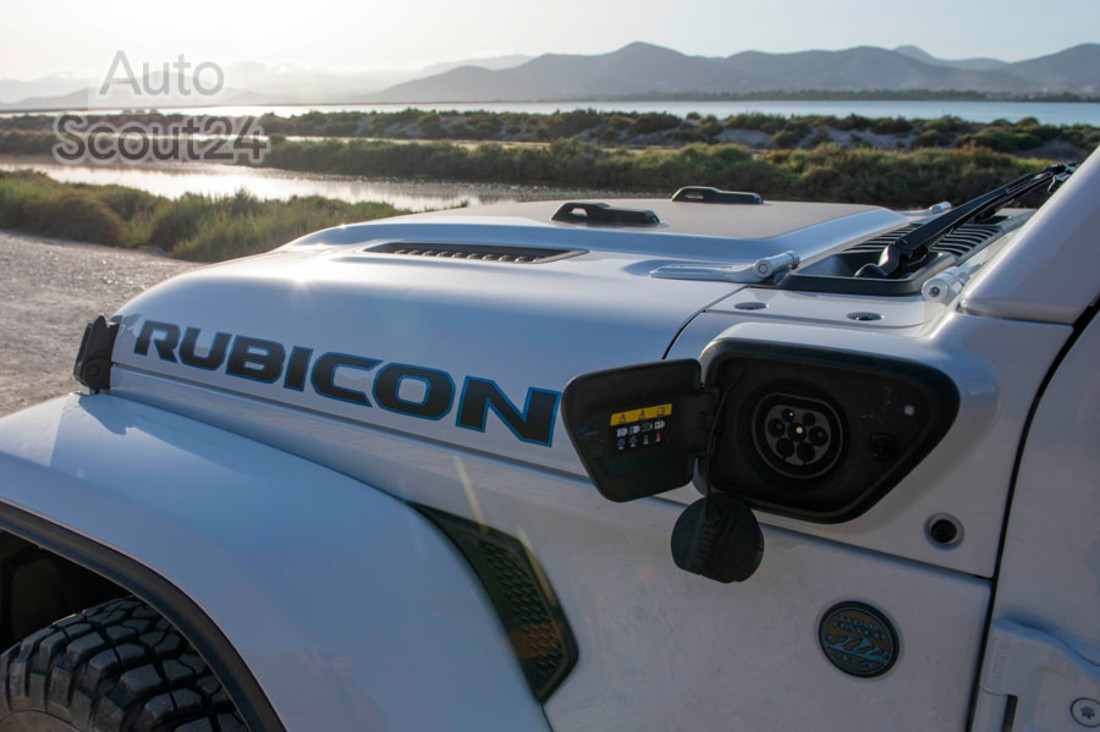 jeep-wrangler-4xe (21).jpg