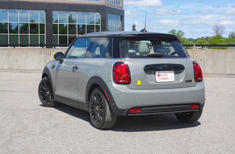 Editorial 2022 mini cooper se premierplus 05 cc