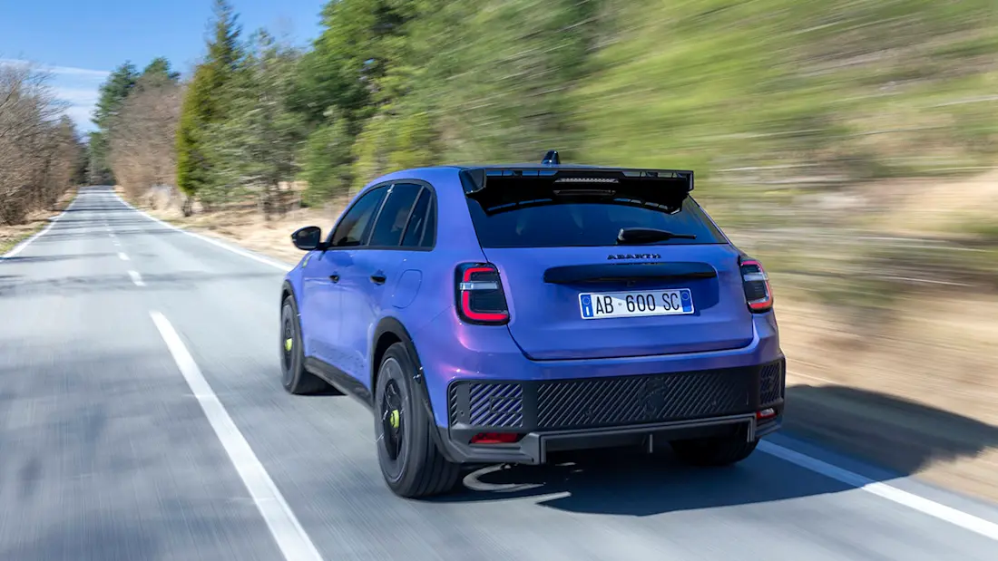CR-31 - AutoScout24 - Abarth 600e foto4 CR-31 - AutoScout24 - Abarth 600e foto4