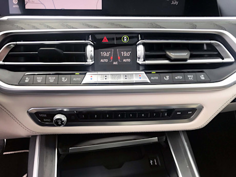 Editorial 2019 bmw x7 xdrive50i 26 gw