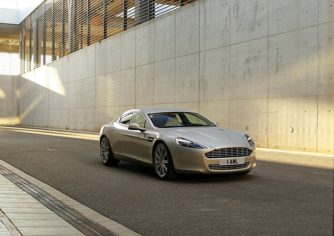 Aston Martin Rapide - Informatie, prijzen, alternatieven