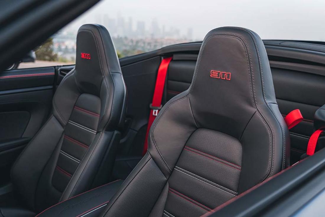 Porsche-911-America-2022-autoscout24 (18).jpg