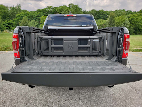 Editorial 2019 ram 1500 laramie longhorn 12 sw