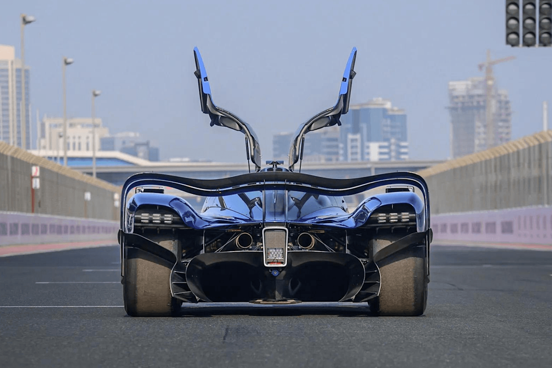 Aston-martin-Valkyrie-AMR-Pro (4).png