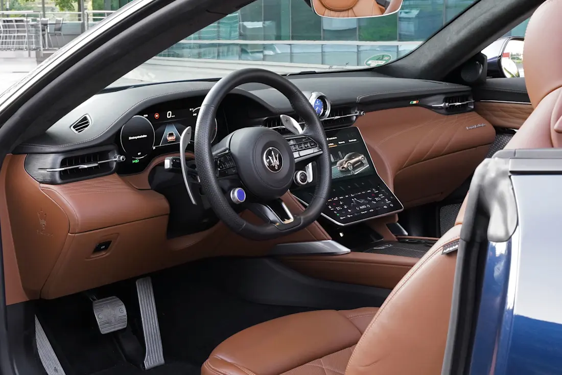 11 maserati-grancabrio-folgore-2026-einstieg