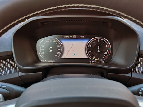 Volvo XC40 2020 : essai routier Body Image