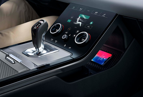 Editorial 2020 land rover range rover evoque 05 land rover