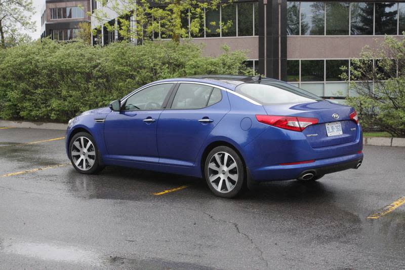 Editorial 2011 kia optima ex luxury cc 02