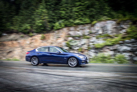 Editorial 14 bm 2016 infiniti q50 red sport 400 awd