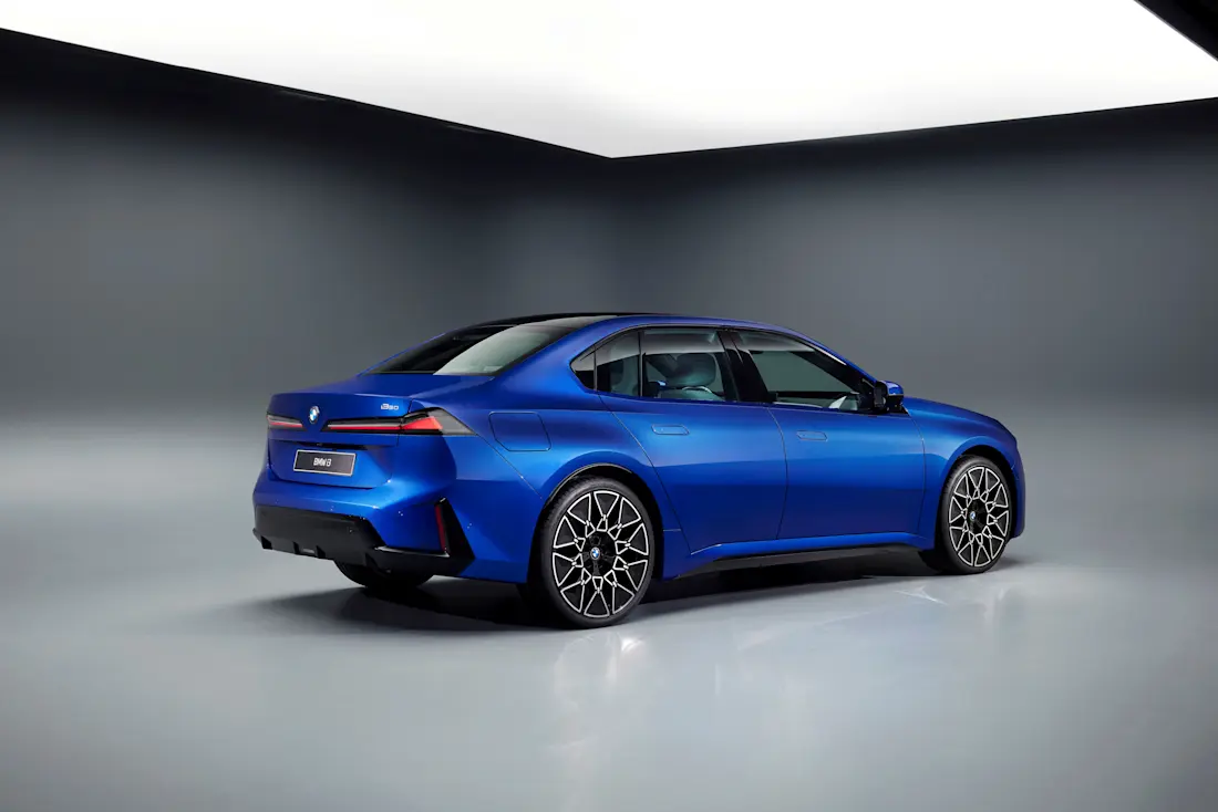 BMW Serie 3 Elettrica 04