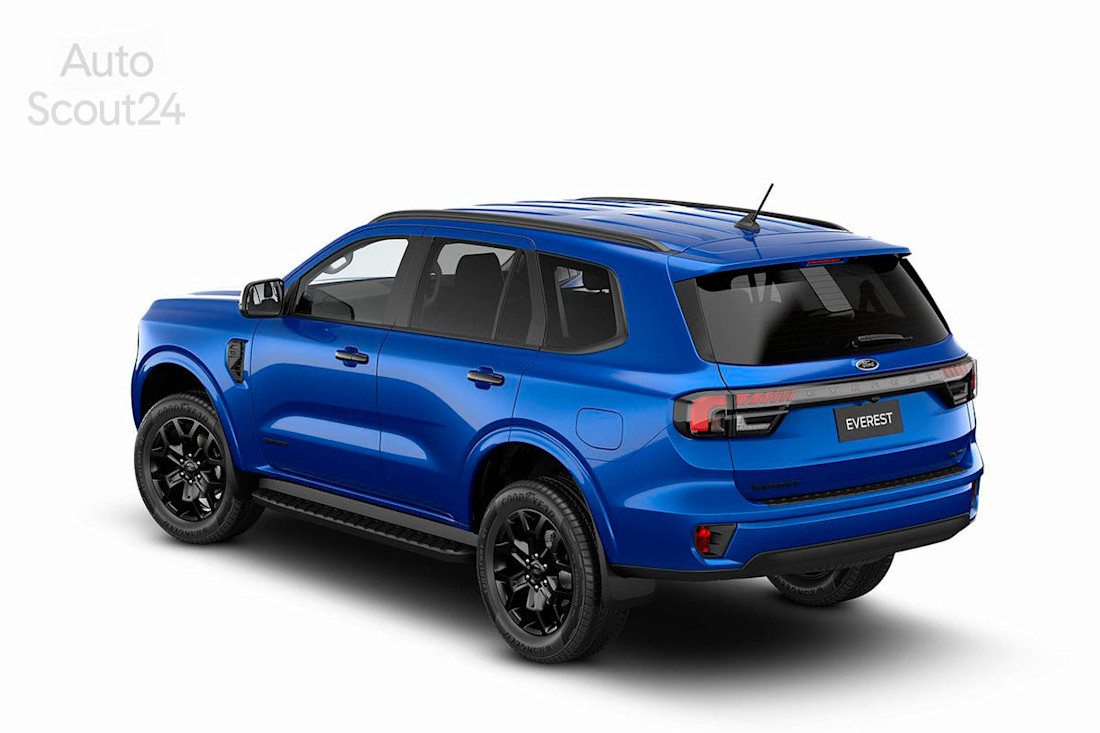 Ford Everest 2022 (3).jpg