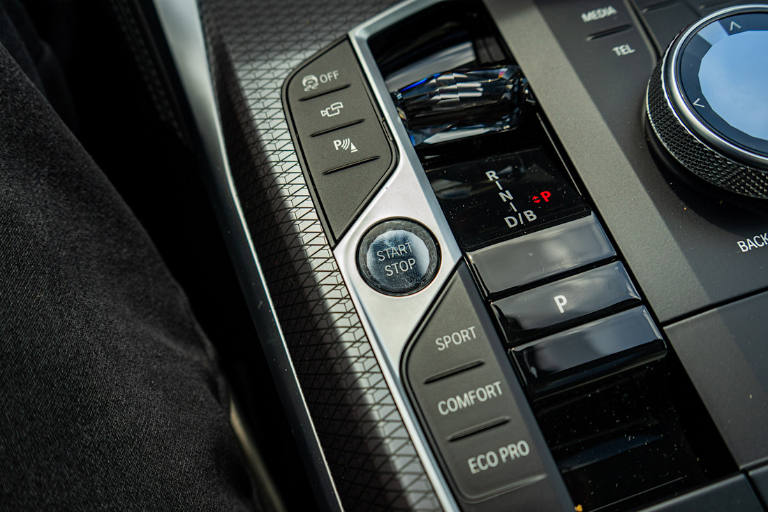 2026 BMW i4 M60 - TD - KD - 260429 - 19.jpg